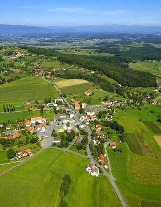 Luftaufnahme St. Nikolai i. S. | Marktgem. St. Nikolai i. S. (J. Grasch/Hans-J. Karrenbrock/G. Schodl) | © Südsteiermark