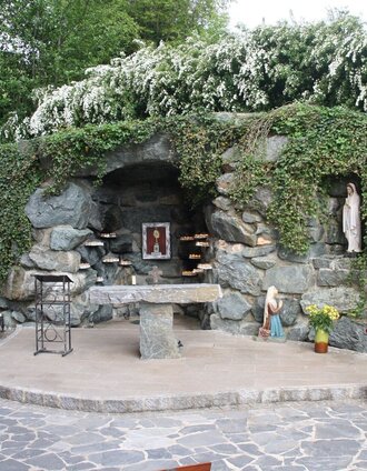 Lourdes Mariengrotte | Silvia Pail | © Erlebnisregion Thermen- & Vulkanland