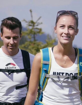 Gipfelerlebnis hautnah. Der Berg. Das Tal. Macht Sinn. Grimming-Donnersbachtal. | © Grimming Donnersbachtal