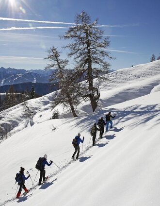 Mit Schneeschuhen unterwegs. | Herbert Raffalt | © Unbekannt