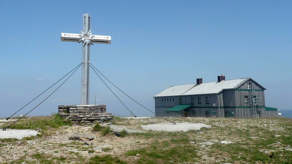 Long-Distance Hiking From the Mürzer Oberland Nature Park to the Geschriebenstein Nature Park - Touren-Impression #2.10 | © Alpenverein Edelweiss