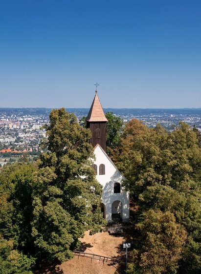 St. Johann und St. Paul mit Blick auf Graz | © Graz Tourismus | Harry Schiffer | © Graz Tourismus