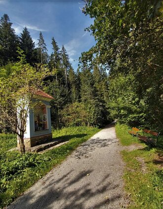 Wegkreuz im Bärental, Weiz in der Oststeiermark | Christine Pollhammer | © Oststeiermark Tourismus