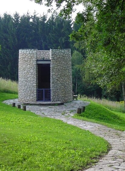 Josef Krainer Gedenkstätte. | © TVB Südsteiermark/ Gemeinde Allerheiligen b.W. | Gemeinde Allerheiligen b.W. | © TVB Südsteiermark/ Gemeinde Allerheiligen b.W.