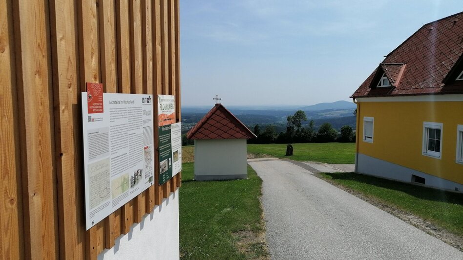 Themen- und Lehrpfad HWW-Wanderroute: Dechantskirchen - Hohenau/Kapelle - Flourls Schenke - Stögersbach (RWW) - Touren-Impression #2.4 | © Historischer Verein Wechselland - Dr. Andreas Salmhofer