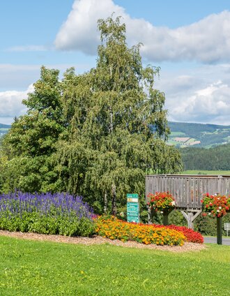 Blumendorf Pöllauberg | Helmut Schweighofer | © Oststeiermark Tourismus