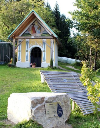 Brandlucken, Rastplatz vor der Mautminikapelle | Christine Pollhammer | © Oststeiermark Tourismus