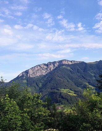 Blick auf die Rote Wand von Nechnitz_Naturpark Almenland_Oststeiermark | Laura Trieb | © Oststeiermark Tourismus