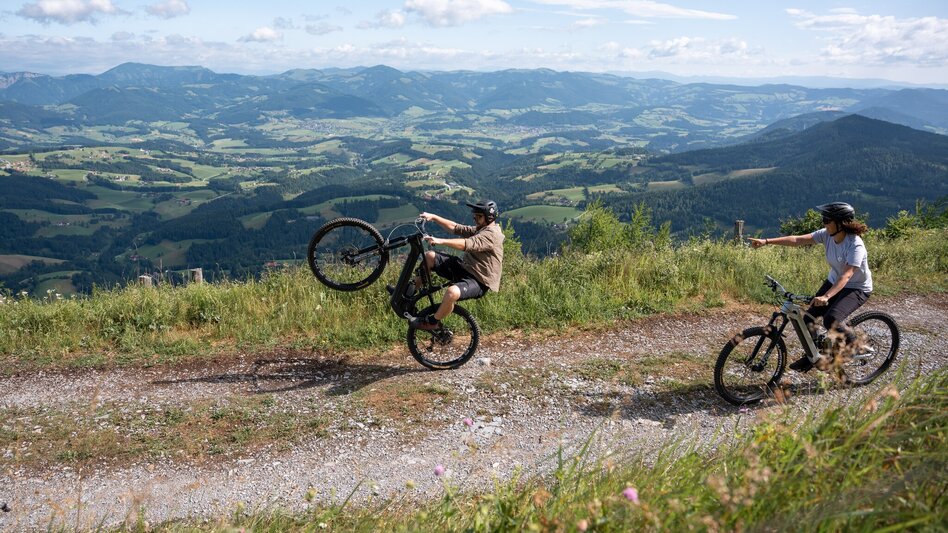 Mountain Biking Achter von Schöcklkreuz bis Johann Waller Hütte - MTB Tour - Touren-Impression #2.2 | © Region Graz