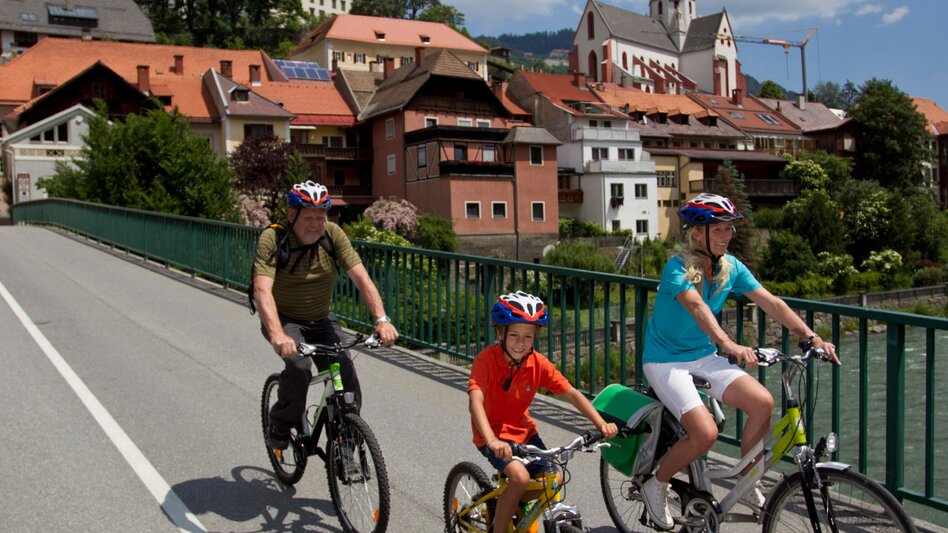 Bike Riding River Mur Cycle Trail ‒ From Steirerkas (Styrian cheese) to wine and pumpkin seed oil - Touren-Impression #2.3 | © Steiermark Tourismus/Leo Himsl