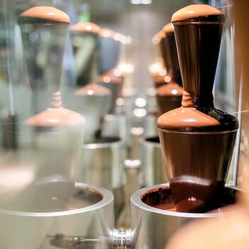 Schoko-Brunnen in der Erlebniswelt | Zotter Schokolade | © Zotter Schokolade