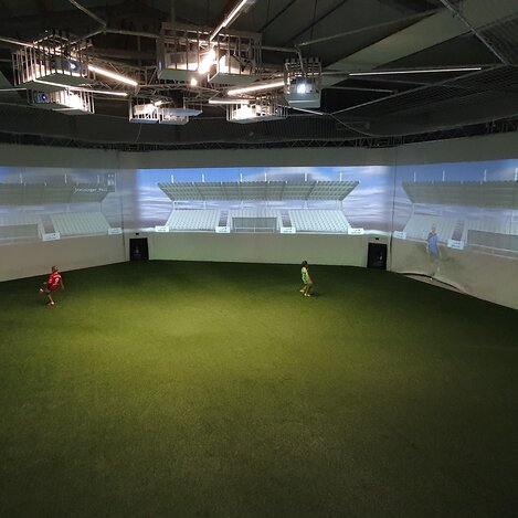 Nachwuchskicker sind begeistert von den Möglichkeiten | © Steininger