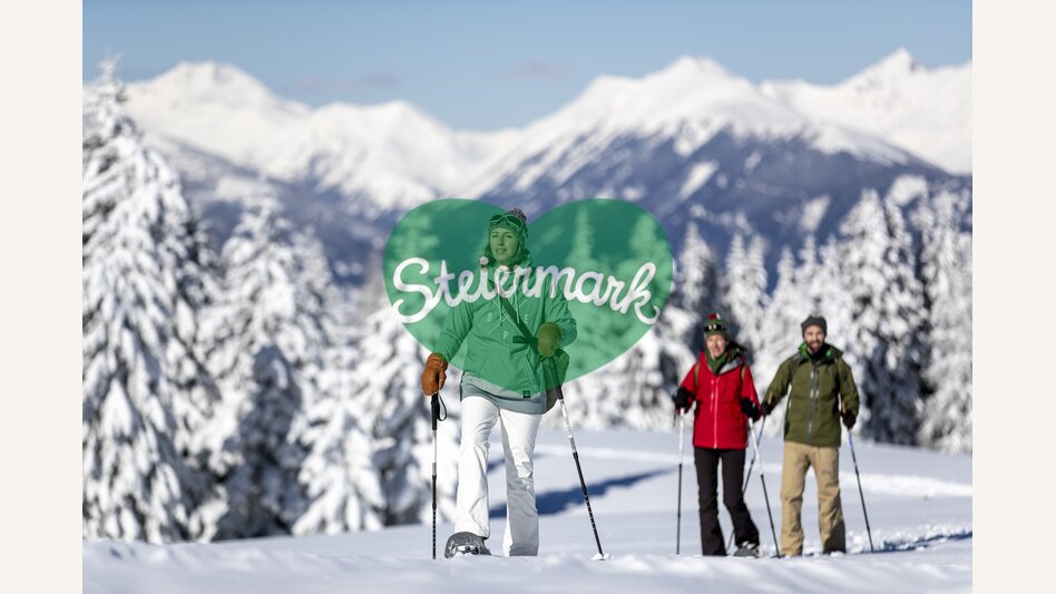 Schneeschuhwandern auf der Frauenalpe | © STG | Tom Lamm