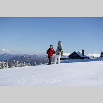 Schneeschuhwandern auf der Frauenalpe | © STG | Tom Lamm