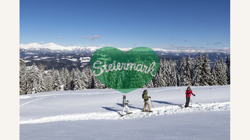 Schneeschuhwandern auf der Frauenalpe | © STG | Tom Lamm