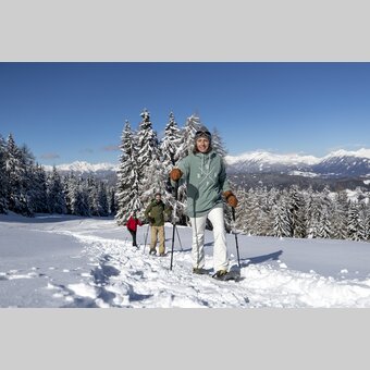Schneeschuhwandern auf der Frauenalpe | © STG | Tom Lamm