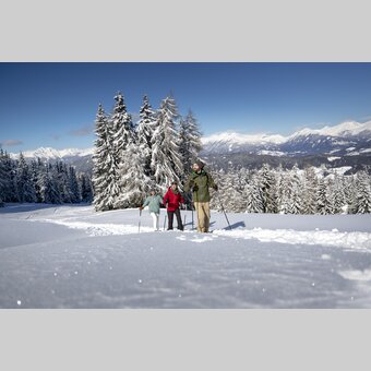 Schneeschuhwandern auf der Frauenalpe  | © STG | Tom Lamm