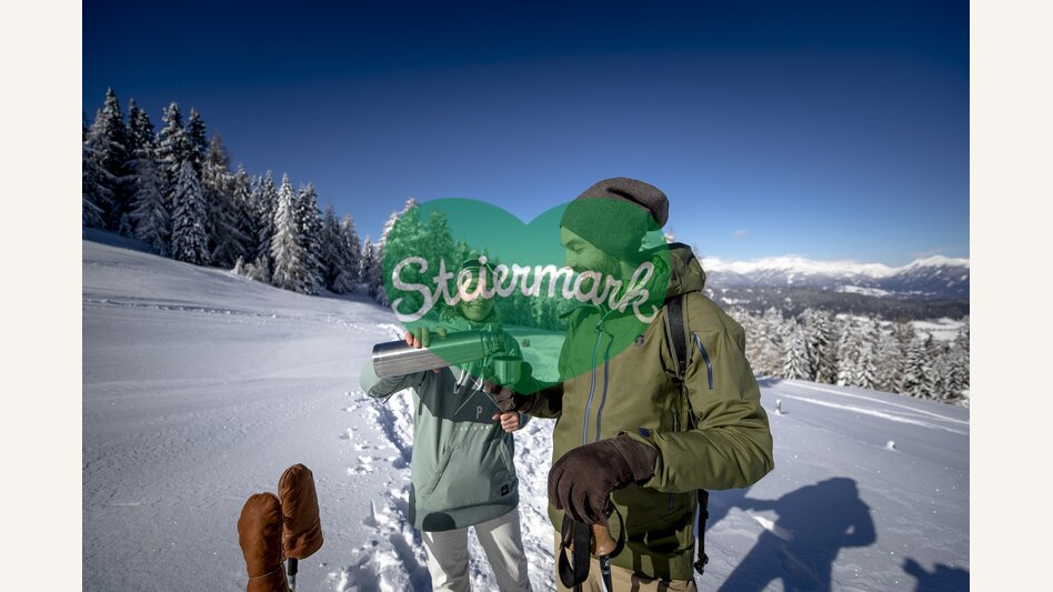 Schneeschuhwandern auf der Frauenalpe | © STG | Tom Lamm