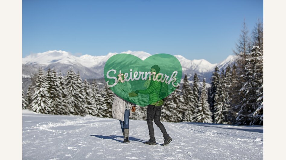 Spazieren gehen auf der Frauenalpe | © STG | Tom Lamm