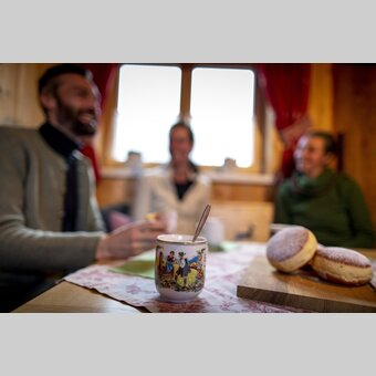 In der Murauer Hütte auf der Frauenalpe | © STG | Tom Lamm