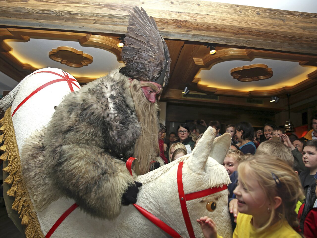 Nikolo performance in Krungl, Bad Mitterndorf  | © Steiermark Tourismus | photo-austria.at