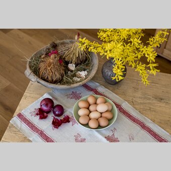 Ostern und Traditionen: Ostereier färben | © STG | Tom Lamm