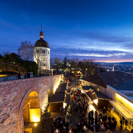 Graz im Advent, Aufsteirern am Schlossberg (Kasematten, Glockenturm) | © STG | Harry Schiffer