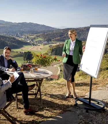 Genussvoll Tagen in der Steiermark | © STG | Tom Lamm