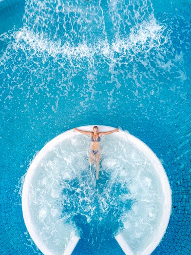 Relaxation in a thermal spa | © Thermen- & Vulkanland | Michael Königshofer