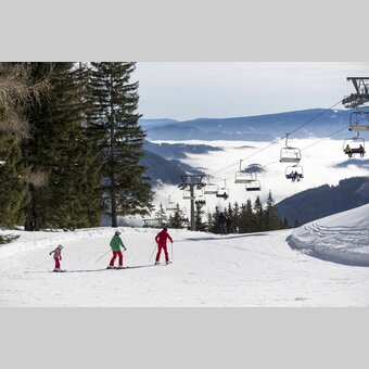 Skifahrer-Nachwuchs auf der Brunnalm | © STG | Tom Lamm