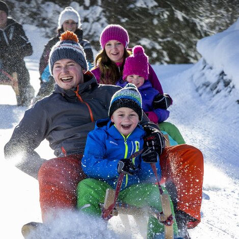 Rodeln auf der Hochwurzen | © STG | Tom Lamm