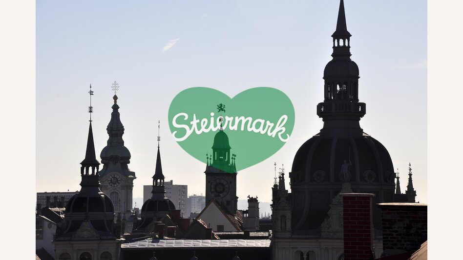 Graz-Altstadtblick vom Grazer Skywalk aus  | © STG | Gery Wolf