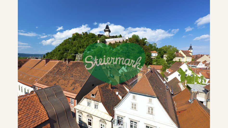 Blick auf den Schlossberg mit Uhrturm | © STG | Harry Schiffer