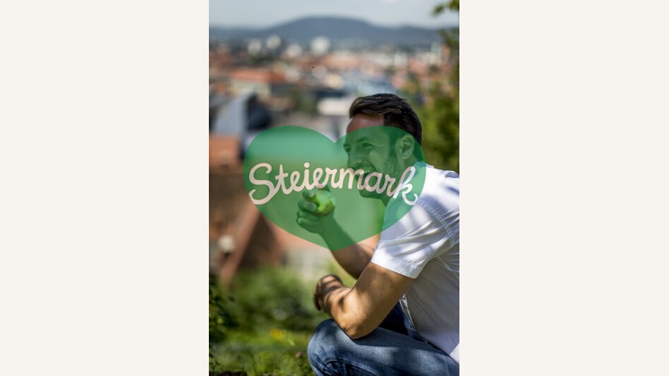 Pause beim Erklimmen des Schlossbergs | © STG | Tom Lamm