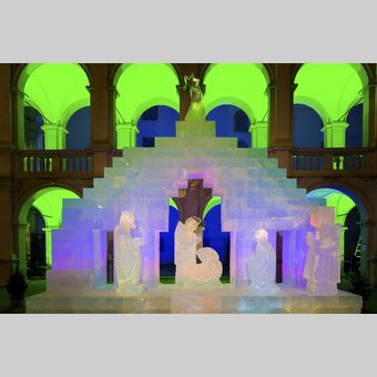 Eiskrippe im Renaissance-Landhaus-Innenhof, Graz | © STG | Harry Schiffer