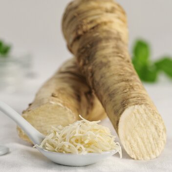 Steirischer Kren (Meerrettich) | © Feldbacher Fruit Partners/SteirerKren | Tom Lamm