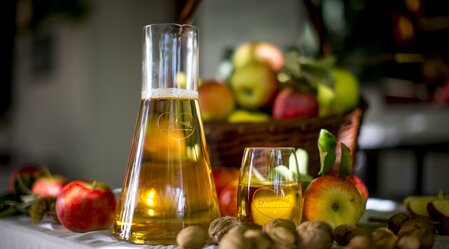 Apple still life at the styrian apple route | © Steiermark Tourismus | Tom Lamm