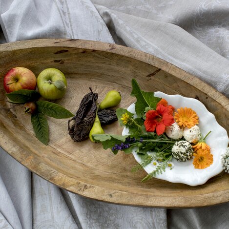 Die kulinarische Steiermark: Äpfel, Dörrhirschbirnen, Blüten und Kräuter - die Oststeiermark | © STG | Tom Lamm