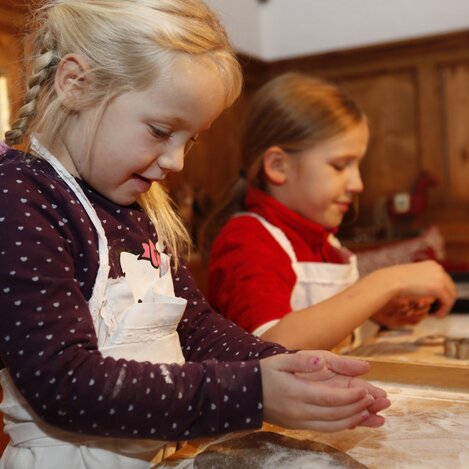Keksebacken im Pürgger Advent, Schladming-Dachstein | © STG | Herbert Raffalt