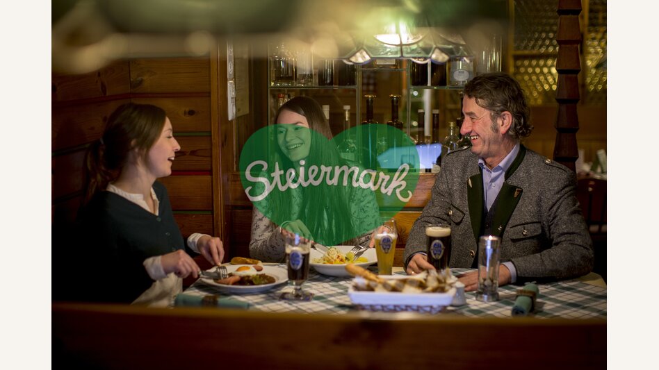 Schmausen im Brauhaus Mariazell | © STG | Tom Lamm