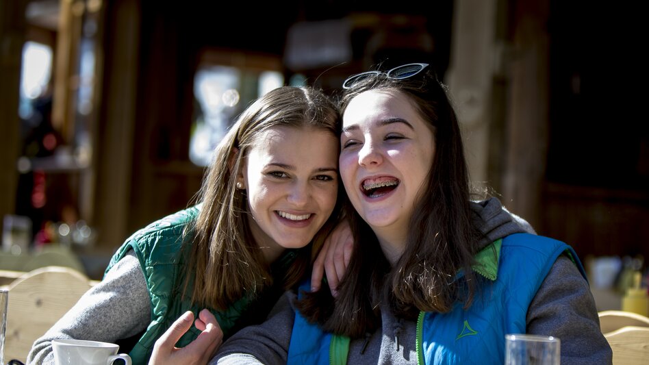 Mittagspause beim Skifahren: Knapplhütte, Hauser Kaibling | © STG | Tom Lamm