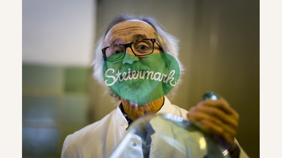 Mariazeller Magenlikör mit 33 Kräutern von Cajetan Arzberger nach einer Rezeptur von 1883 | © STG | Tom Lamm