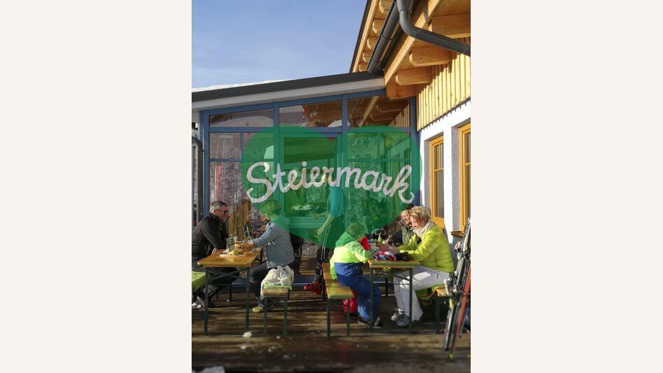 Après-Ski in der Schwabenbergarena in Turnau | © STG | Martina Haselwander