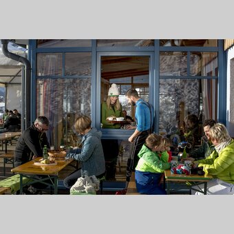 Après-Ski in der Schwabenbergarena in Turnau | © STG | Tom Lamm