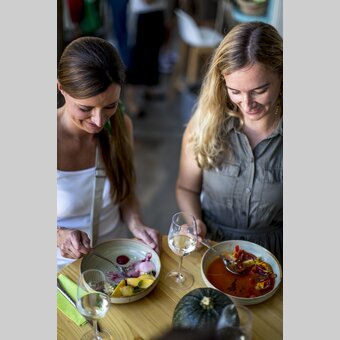 Einkehr in der Genießerei am Kaiser Josef Markt, Graz | © STG | Tom Lamm