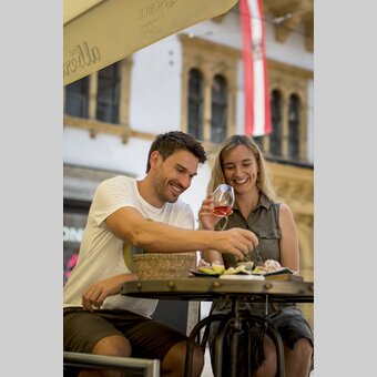 In der GenussHauptstadt Graz, vor dem Landhaus  | © STG | Tom Lamm