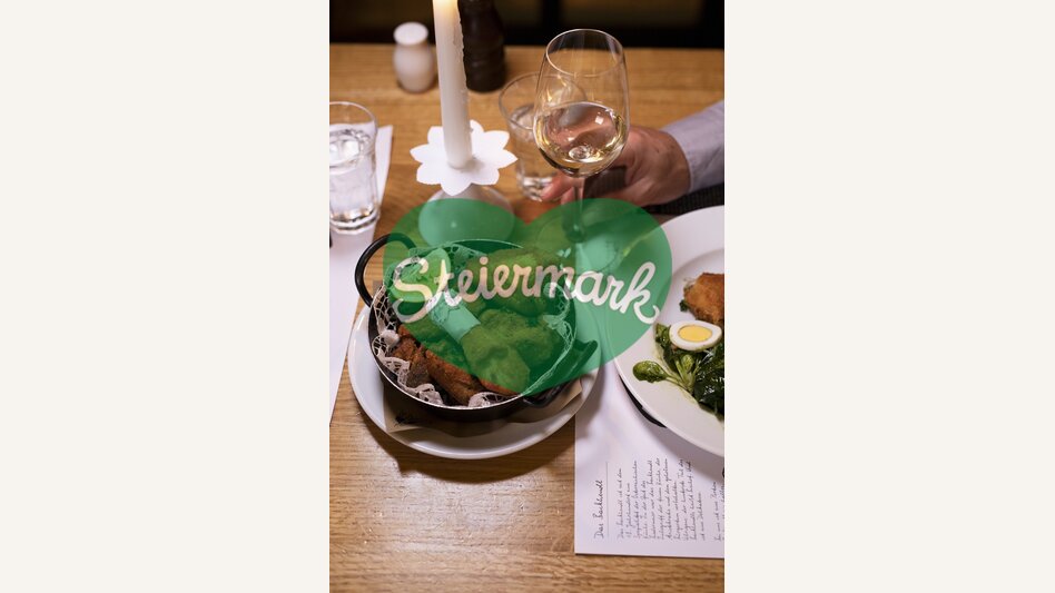 Backhendl zum Abendessen in Graz | © STG | Punkt & Komma