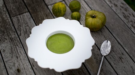 Die kulinarische Steiermark: Kräutersuppe. | © STG | Tom Lamm