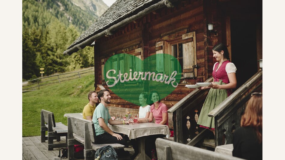 Köstlichkeiten auf der Ebenhandlhütte in der Krakau | © Region Murau | Michael Königshofer