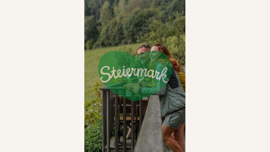 Aussicht genießen am Bründlweg | © STG | Elena Egger